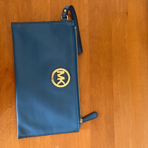 Michael Kors Blue and Gold Zip Pouch - Picture 11 of 11